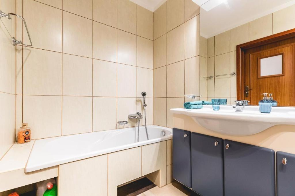 Apartament Niecala Queens Superior Люблін Екстер'єр фото