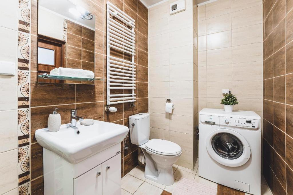 Apartament Niecala Queens Superior Люблін Екстер'єр фото